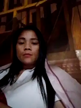 Snapshot of molly-xx chatting on May 2, 1:05 pm molly-xx online show from May 2, 1:05 pm