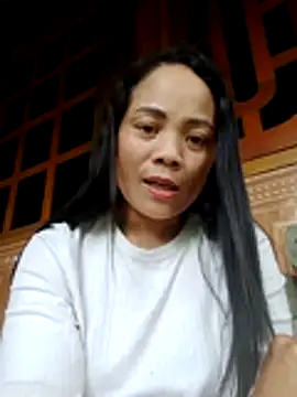 Snapshot of molly-xx chatting on May 21, 8:32 am molly-xx online show from May 21, 8:32 am