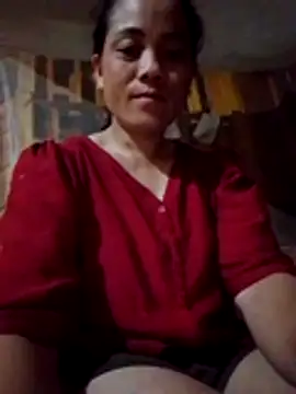 Snapshot of molly-xx chatting on June 6, 8:24 pm molly-xx online show from June 6, 8:24 pm