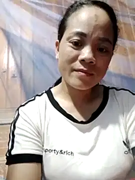 Snapshot of molly-xx chatting on July 1, 7:35 pm molly-xx online show from July 1, 7:35 pm