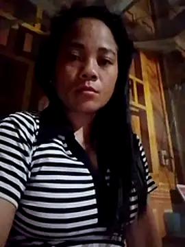 Snapshot of molly-xx chatting on July 19, 9:40 pm molly-xx online show from July 19, 9:40 pm