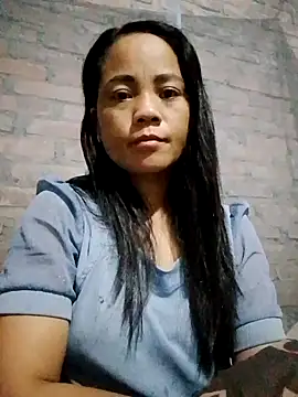 Snapshot of molly-xx chatting on July 22, 8:11 pm molly-xx online show from July 22, 8:11 pm