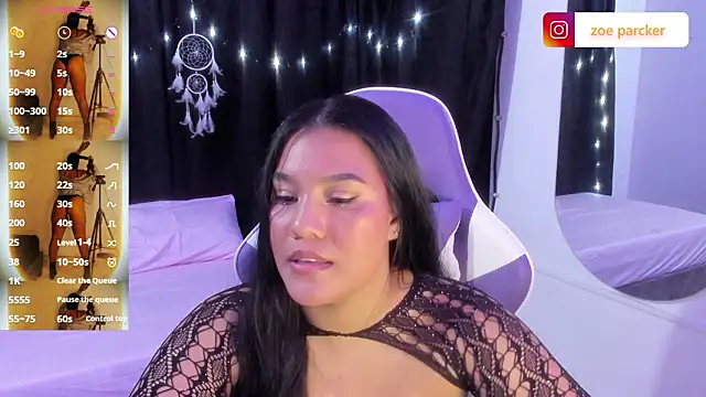 ZoeParcker online show from March 2, 7:32 pm