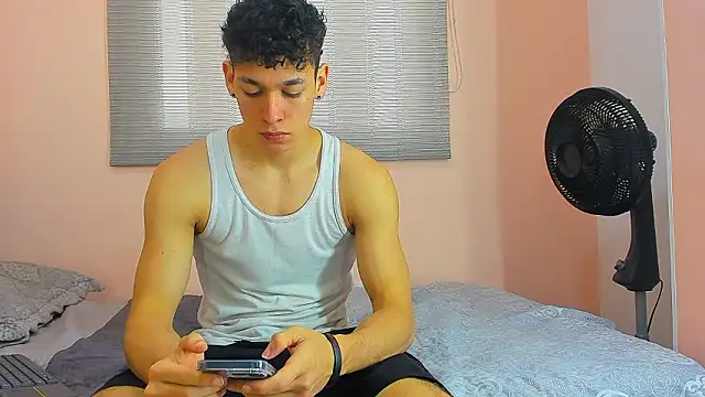 Muscle  Myke online show from February 21, 12:28 pm