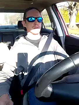 ShadowLove85 online show from April 10, 11:59 am