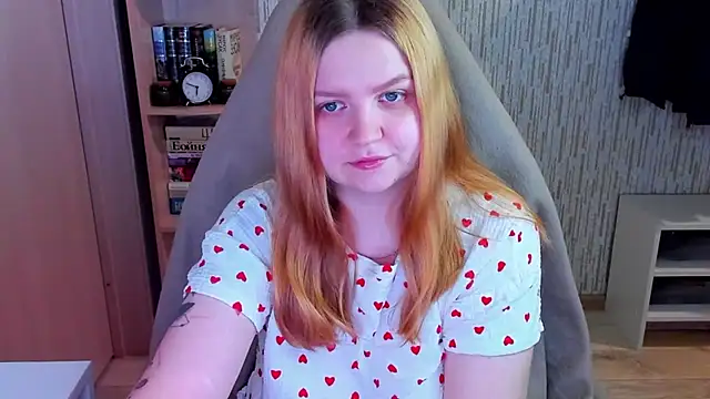 AnitaXVine online show from February 20, 5:46 pm