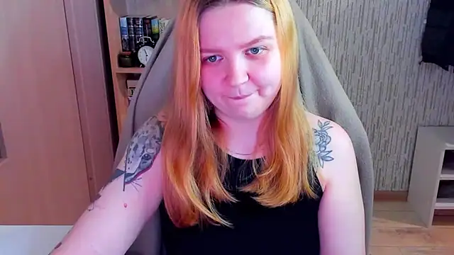 AnitaXVine online show from February 21, 1:56 pm