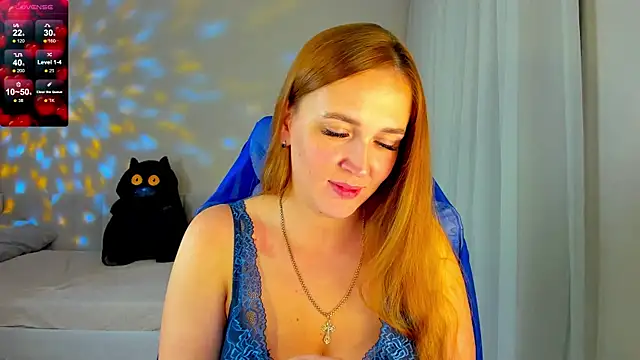 Snapshot of she_wolf chatting on May 31, 6:09 pm she wolf online show from May 31, 6:09 pm