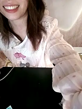 Girl-crazy1 online show from February 14, 8:55 am