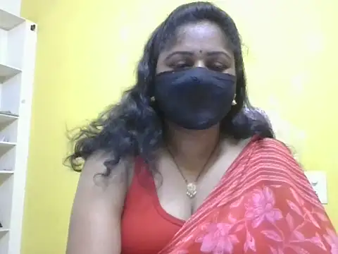 Snapshot of anu-reddyy chatting on June 19, 3:44 am anu-reddyy online show from June 19, 3:44 am