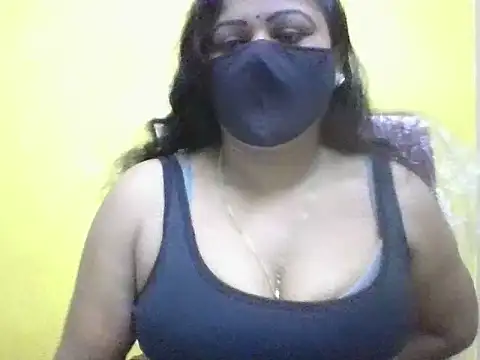 Snapshot of anu-reddyy chatting on July 17, 1:56 am anu-reddyy online show from July 17, 1:56 am