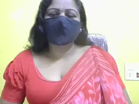 Snapshot of anu-reddyy chatting on July 23, 1:08 am anu-reddyy online show from July 23, 1:08 am