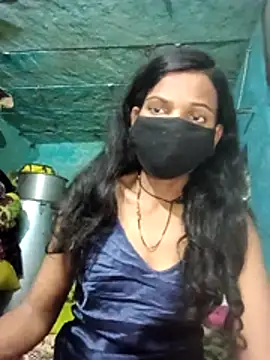 Snapshot of Desi_Couple_P chatting on April 17, 3:37 pm Desi Couple P online show from April 17, 3:37 pm