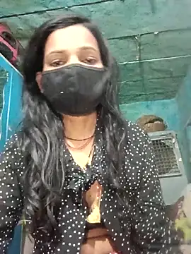 Snapshot of Desi_Couple_P chatting on April 19, 12:43 am Desi Couple P online show from April 19, 12:43 am