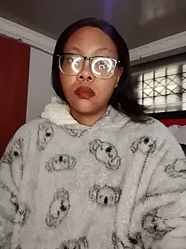 ShantelBootyBoobs online show from July 28, 7:37 am