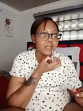 ShantelBootyBoobs online show from July 30, 8:02 am