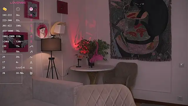 JanelBitther online show from June 15, 8:55 pm