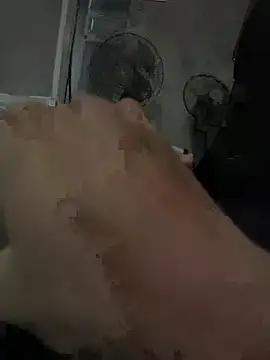 anhchangnongbong online show from March 17, 2:09 pm