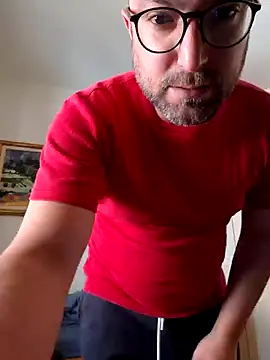 Snapshot of cetriolino chatting on May 3, 5:46 am cetriolino online show from May 3, 5:46 am