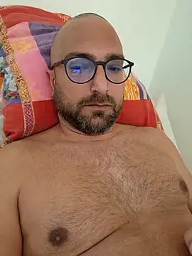 Snapshot of cetriolino chatting on May 15, 9:16 am cetriolino online show from May 15, 9:16 am