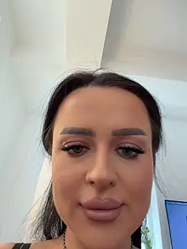 Snapshot of Katty_Pery chatting on May 10, 2:22 pm Katty Pery online show from May 10, 2:22 pm