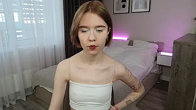 MyBabyLana online show from April 28, 7:24 am