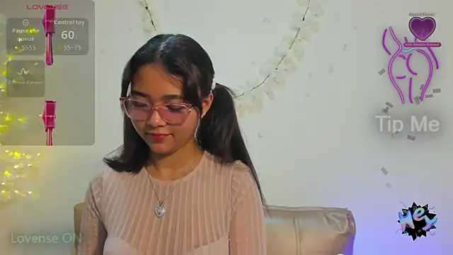 Mariana toress online show from April 30, 7:53 pm