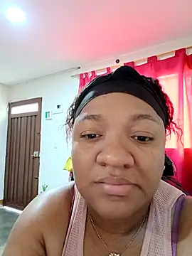 honey-suckle online show from March 12, 8:48 pm