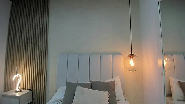 VictoriaCeleste online show from March 16, 7:40 pm