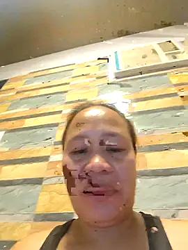 Snapshot of squirtshantal chatting on November 24, 8:41 pm squirtshantal online show from November 24, 8:41 pm