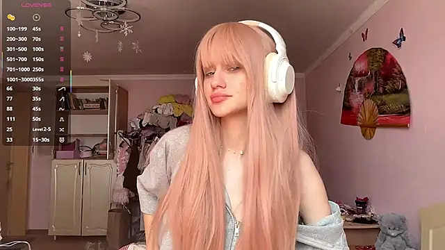 MelissaZaria online show from June 20, 9:23 am