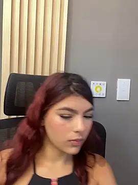 LolaSteven online show from February 12, 7:53 pm