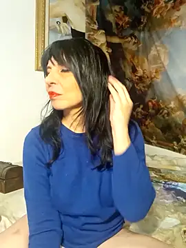 MadamBell online show from March 6, 4:36 pm