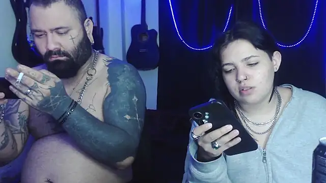 Snapshot of Tattoo__Couple chatting on March 17, 8:28 am Tattoo Couple online show from March 17, 8:28 am