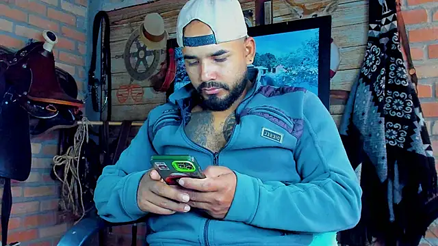 dominic jonson online show from March 11, 2:12 pm