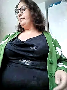  Saraqueen online show from February 18, 3:52 pm