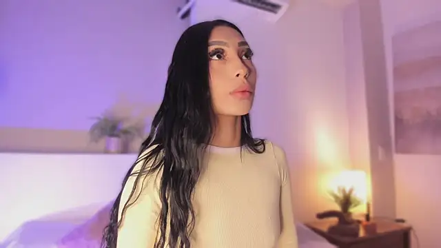 Snapshot of _victoria_lee chatting on May 28, 12:24 pm victoria lee online show from May 28, 12:24 pm