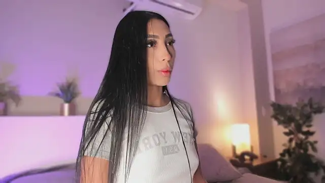 Snapshot of _victoria_lee chatting on June 4, 12:22 pm victoria lee online show from June 4, 12:22 pm