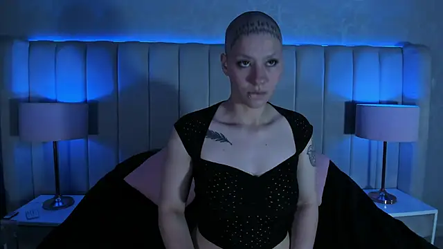 Raven1fox online show from March 14, 3:23 am