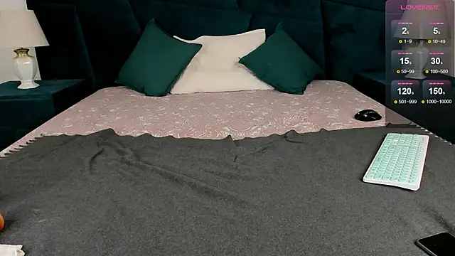 Snapshot of Erick_Wilson chatting on November 23, 5:24 pm Erick Wilson online show from November 23, 5:24 pm