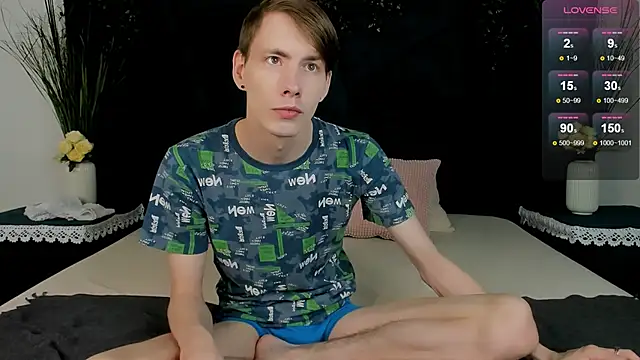 Snapshot of Erick_Wilson chatting on December 14, 5:57 am Erick Wilson online show from December 14, 5:57 am