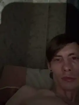 Snapshot of Erick_Wilson chatting on May 4, 12:06 am Erick Wilson online show from May 4, 12:06 am