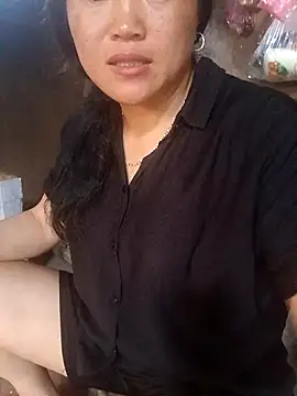 Snapshot of nelina_12345 chatting on June 14, 1:47 am nelina 12345 online show from June 14, 1:47 am