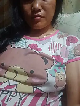 Snapshot of nelina_12345 chatting on June 14, 6:10 pm nelina 12345 online show from June 14, 6:10 pm