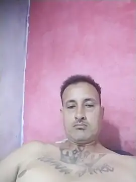 Snapshot of Arteiroelo chatting on April 8, 8:31 pm Arteiroelo online show from April 8, 8:31 pm