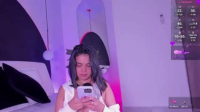 Snapshot of Rose_jener06 chatting on June 9, 5:35 pm Rose jener06 online show from June 9, 5:35 pm