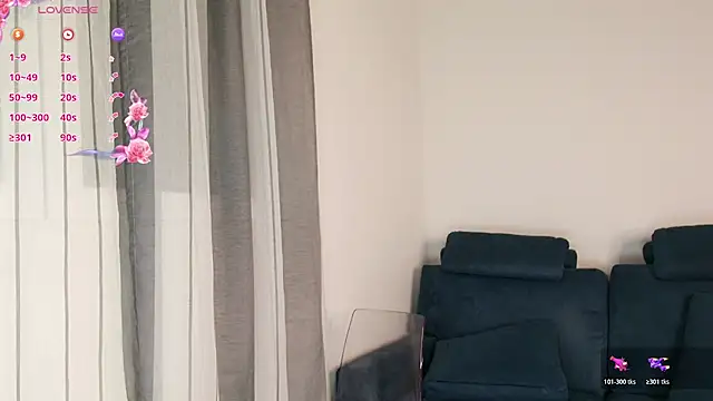 Alessia-Bloom online show from July 13, 9:28 pm