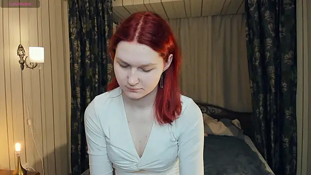 LinaMalech online show from March 12, 7:42 pm