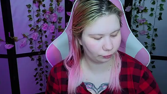 kitsune little online show from May 15, 8:38 pm