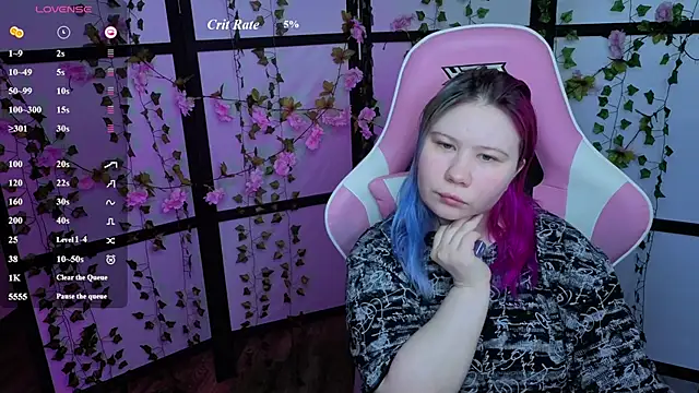 kitsune little online show from June 18, 3:07 am